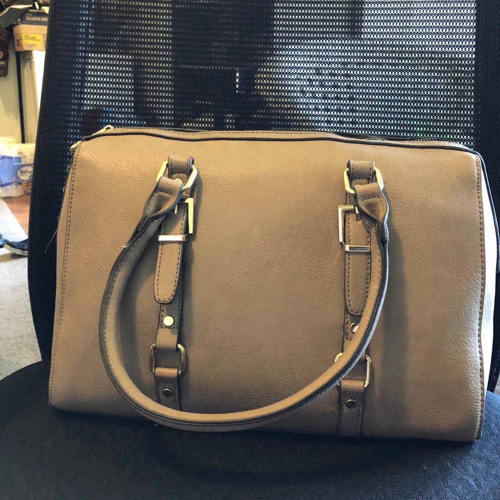Tan purse